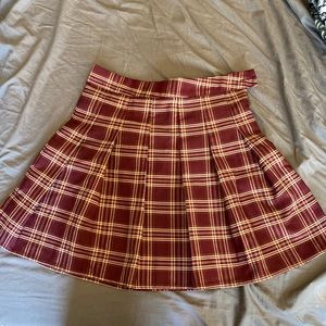 Plaid pleated skirt